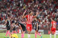 若昂-内维斯本赛季欧冠抢断次数最多球员