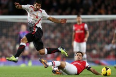 英超焦点对决：曼联曼城巅峰对决，利物浦切尔西争霸，球星表现抢眼